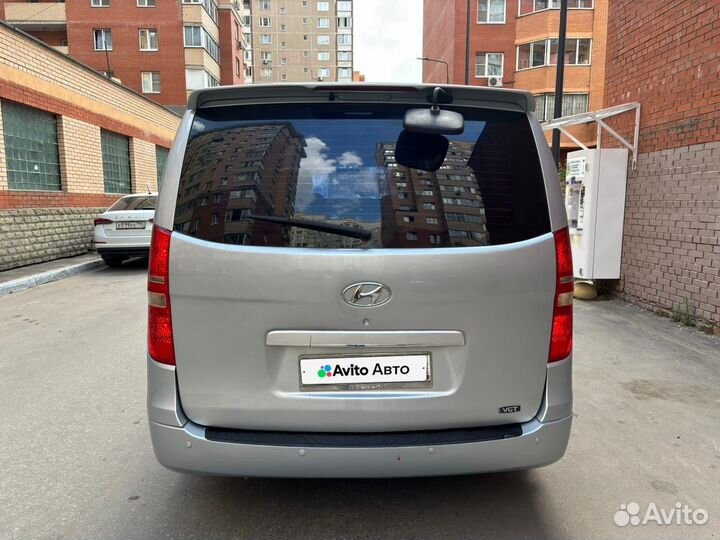 Hyundai Grand Starex 2.5 AT, 2009, 230 000 км