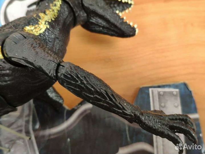 Mattel Jurassic World FLY53 Зловещий Индораптор