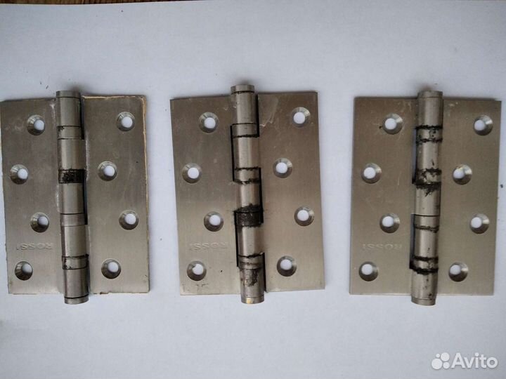 Петли для дверей