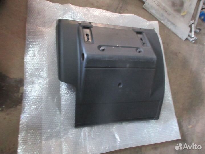 Крыло кабины заднее левое Renault Magnum II