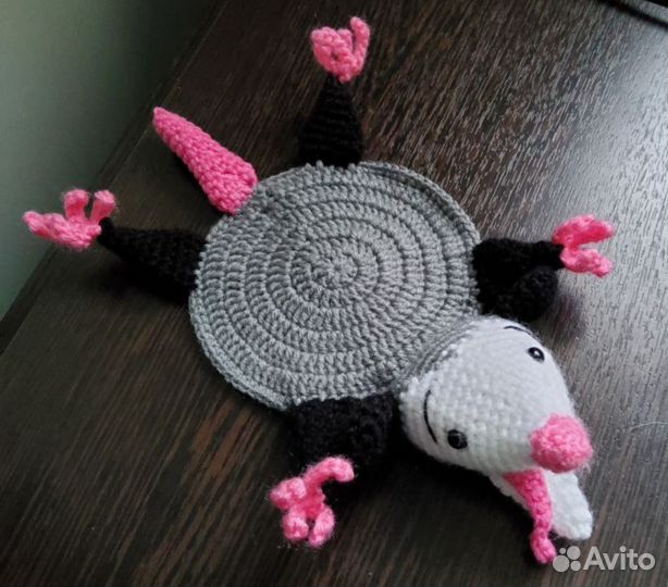 Подставка под кружку опоссум (ручная работа)