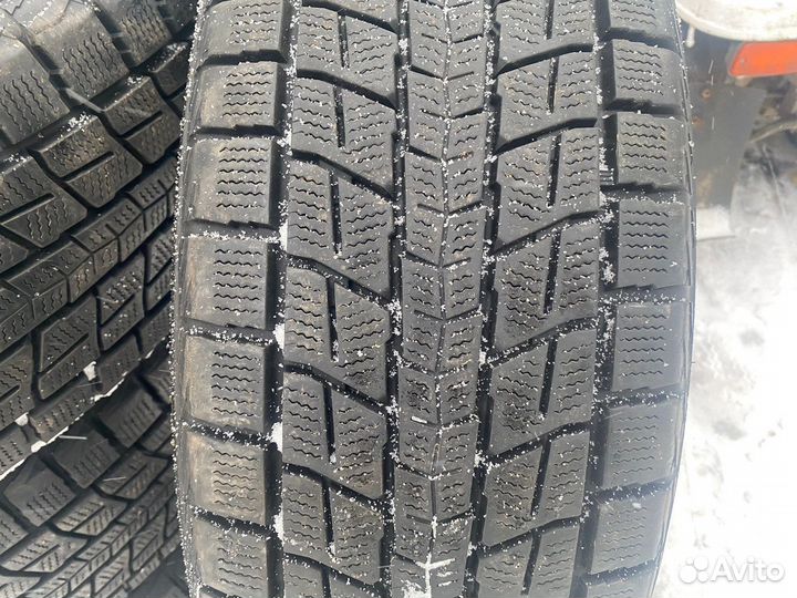Dunlop Winter Maxx SJ8 235/55 R20 112R