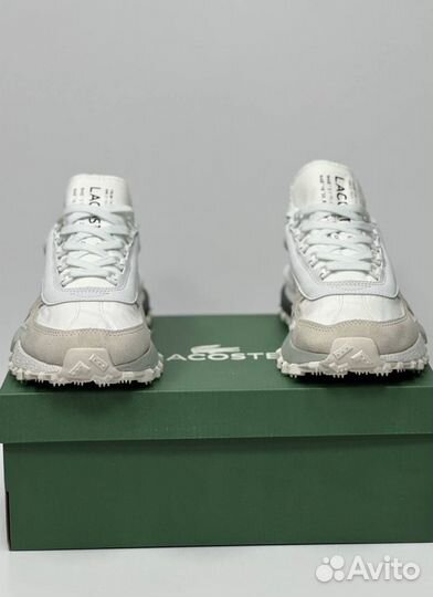 Кроссовки Lacoste стильные