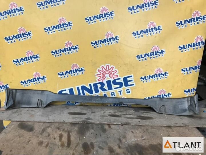 Губа задняя toyota ractis