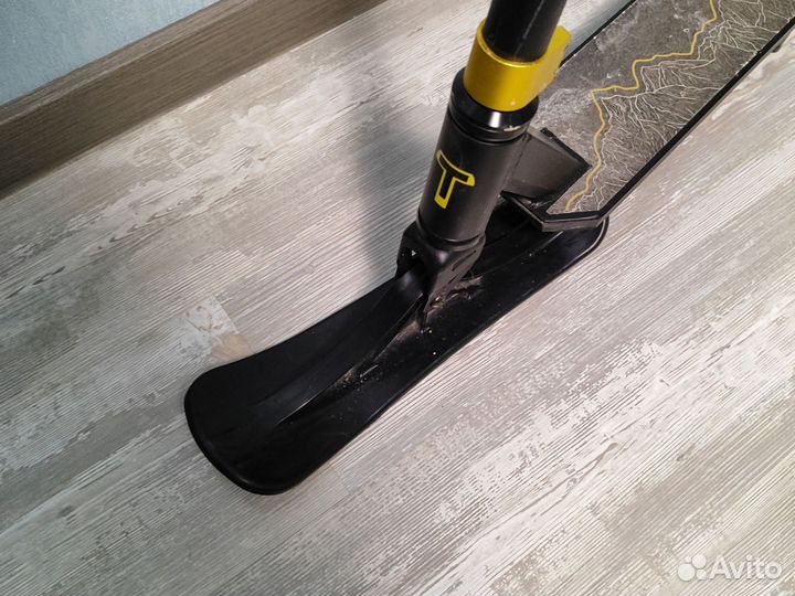 Самокат на лыжах