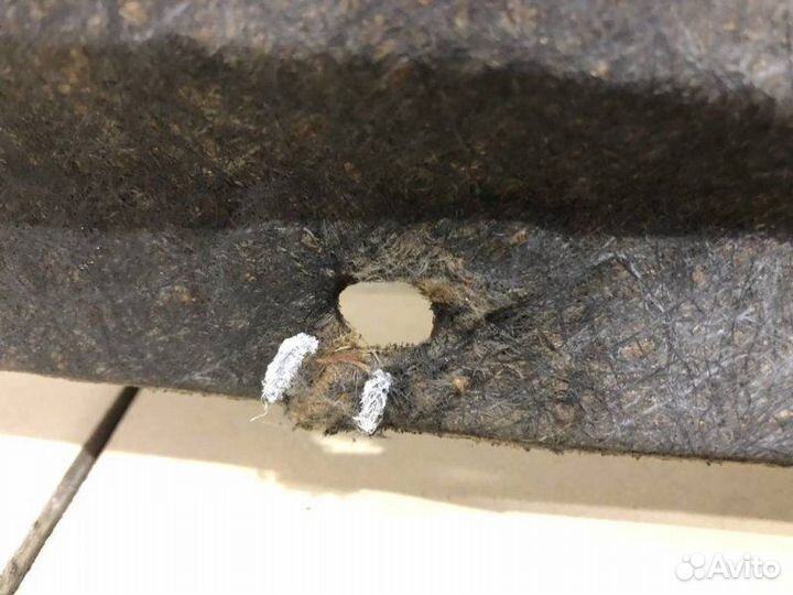 Шумоизоляция капота Mazda 3 Bk хэтчбек 1.6 Z6 2006