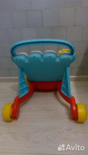 Игровой центр-каталка Chicco Baby Gardener