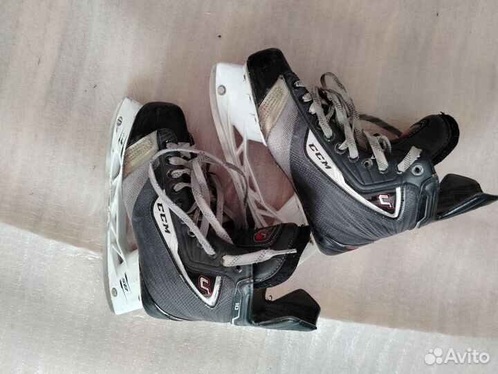 Коньки хоккейные 40 размер
