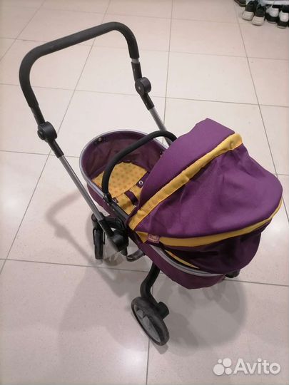 Игрушечная коляска большая