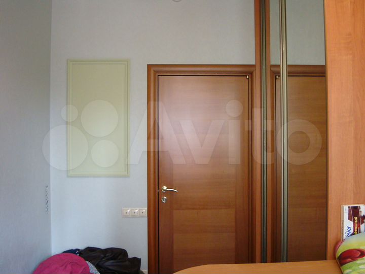 Комната 10 м² в 4-к., 4/5 эт.