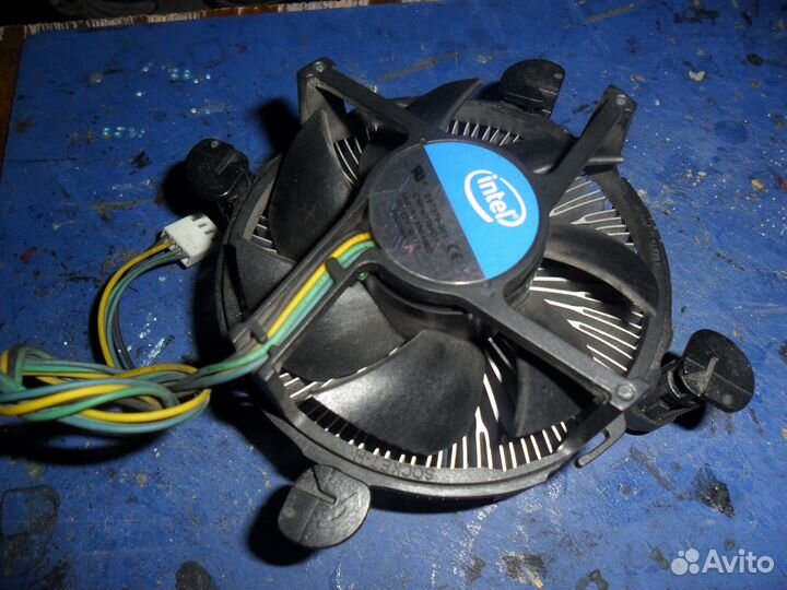 Кулер для процессора Intel Original (E97379-003)