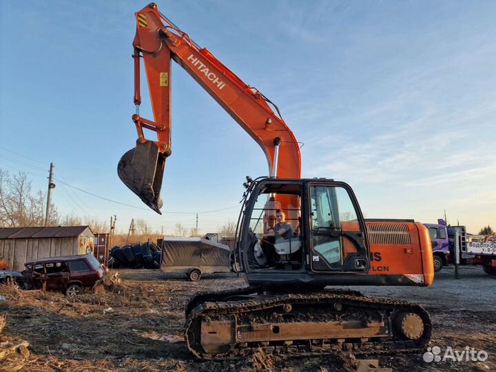 Машинист гусеничного экскаватора