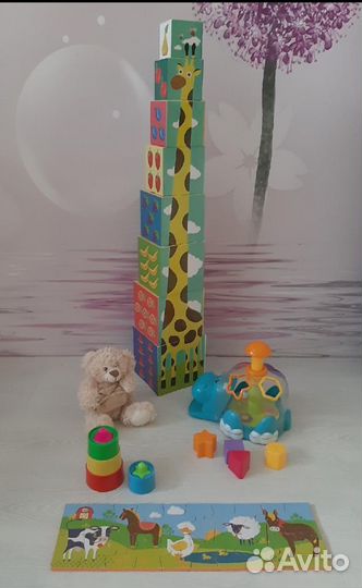 Развивающие игрушки для малышей пакетом