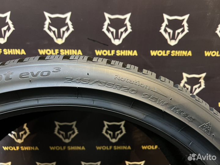 Hankook Winter I'Cept Evo 3 W330 275/35 R19 и 245/35 R19