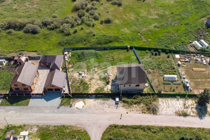 Дом 350 м² на участке 14,3 сот.