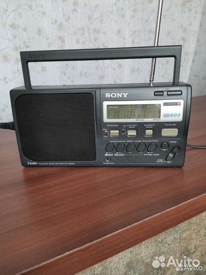 Радиоприемник sony