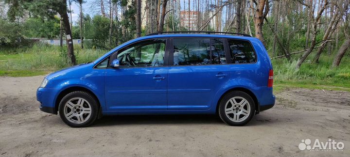 Volkswagen Touran 2.0 МТ, 2004, 365 000 км