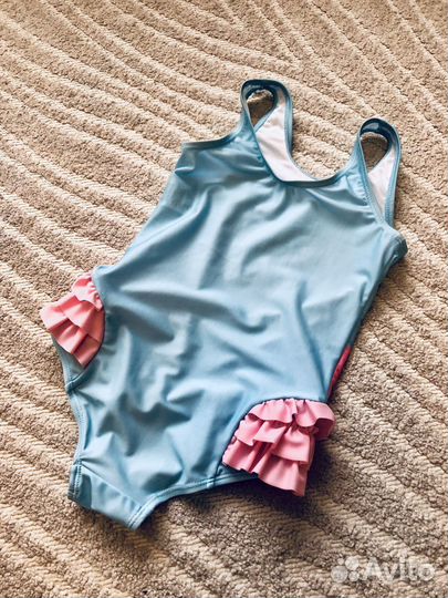 Купальник слитный новый с фламинго
