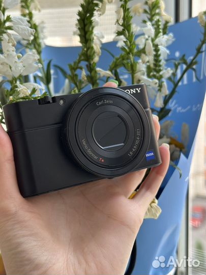 Компактный фотоаппарат sony cyber shot DSC-RX100