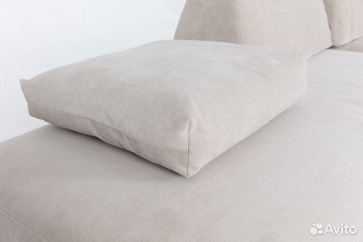 Диван прямои 4400х1700 мм