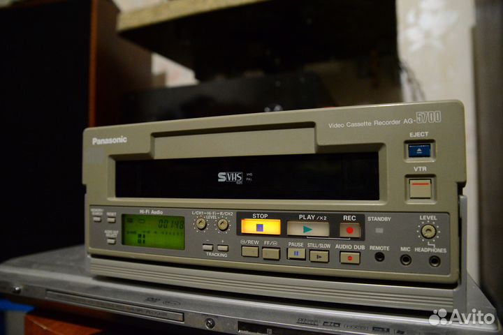 Видеомагнитофон panasonic ag-5700 s-vhs