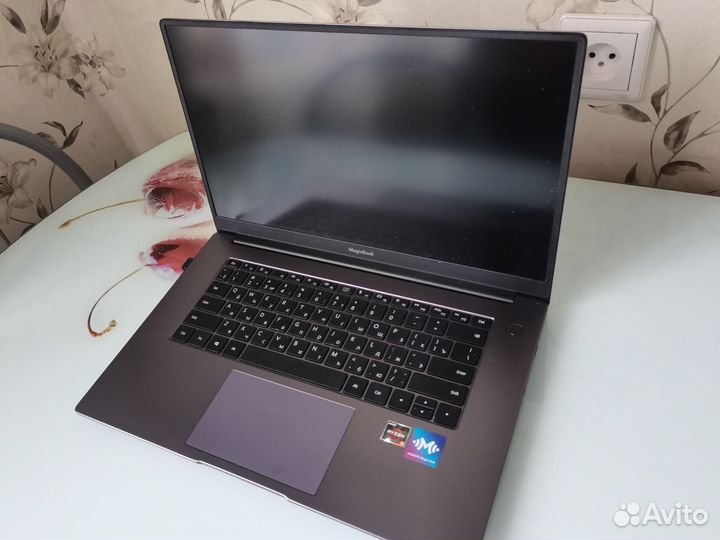 Honor magicbook 15 ryzen 5