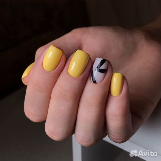 Маникюр + покрытие гель-лаком(шеллаком)