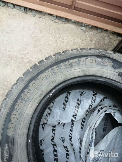 Nokian Tyres Hakkapeliitta 4 235/60 R16