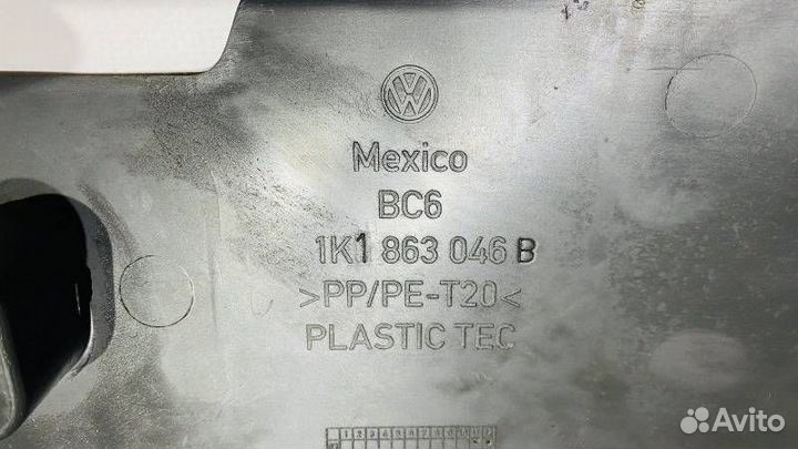 Облицовка центральной консоли Volkswagen Jetta 5