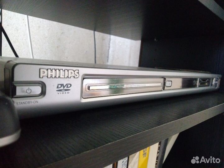DVD плеер Philips с карт-ридером