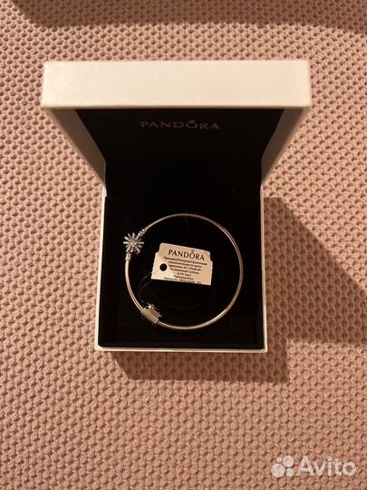 Абсолютно новый браслет pandora с шармом, оригинал