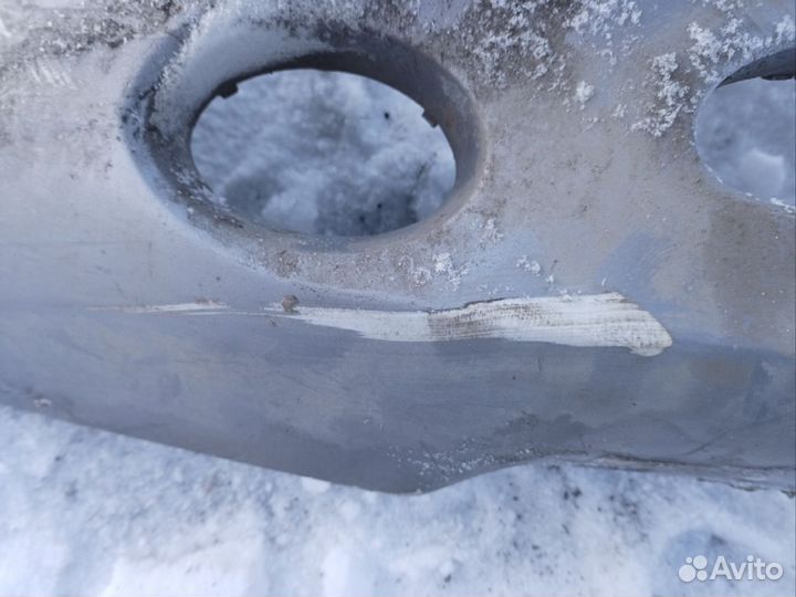 Бампер передний W168