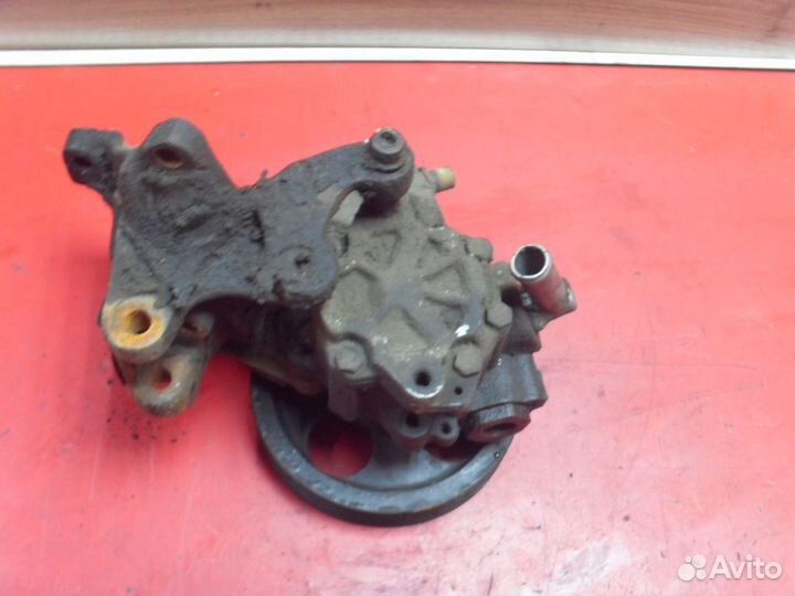 Насос гидроусилителя Peugeot 405 (4B) 1992-1997