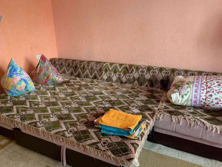 2-к. квартира, 48 м², 1/3 эт.