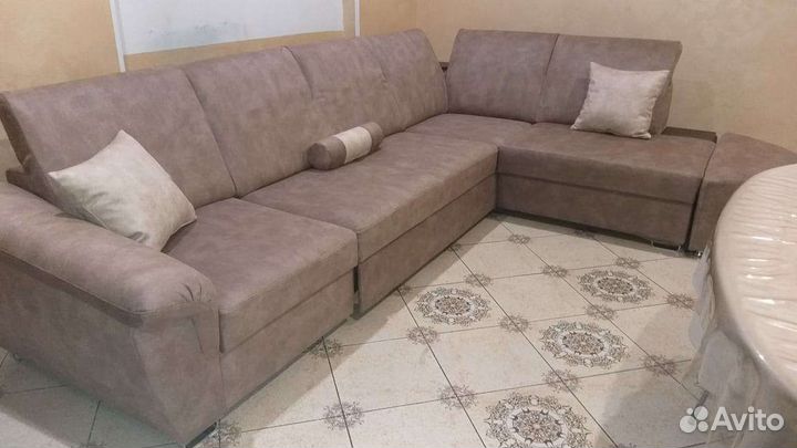 Чехлы на диваны