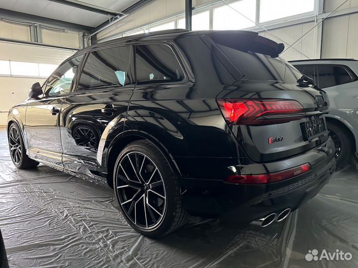 Автомобиль на запчасти Audi Q7 4М