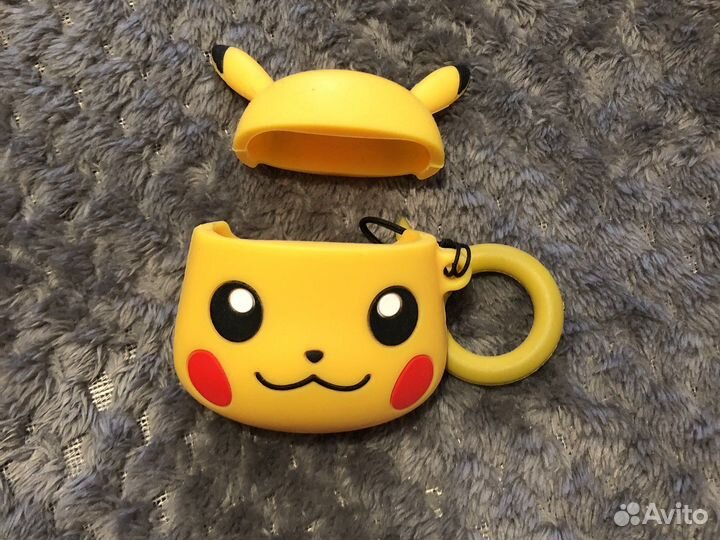 Чехол на airpods 1,2 пикачу силиконовый