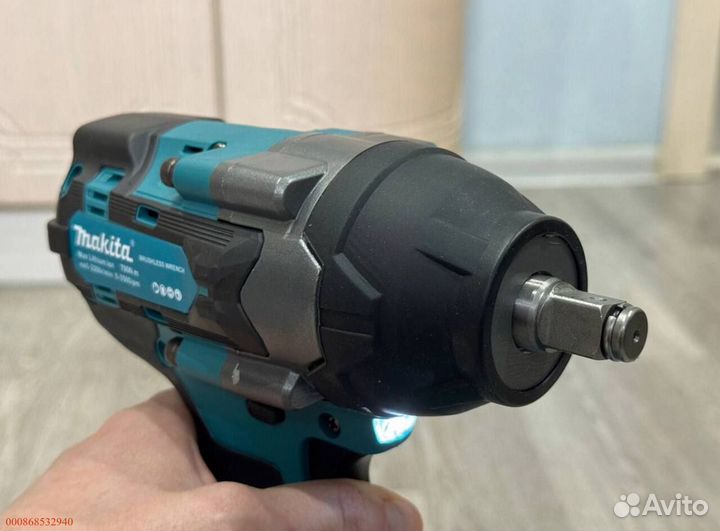 Мощный и удобный гайковерт от Makita