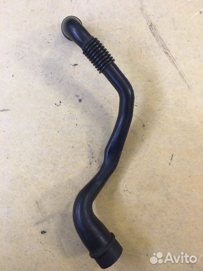 Патрубок вентиляции Skoda Octavia A4 (2107)