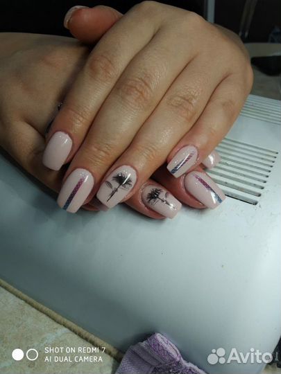 Наращивание ногтей