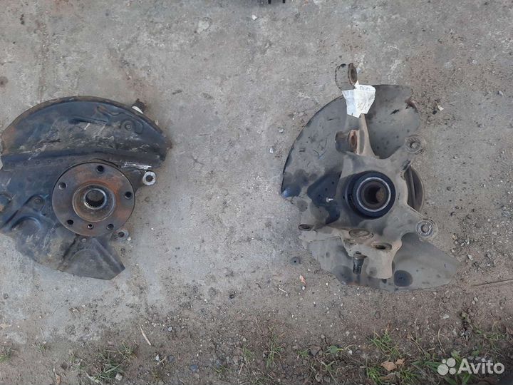 Кулак поворотный Бмв х5 Е53