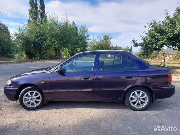 Hyundai Accent, 1997