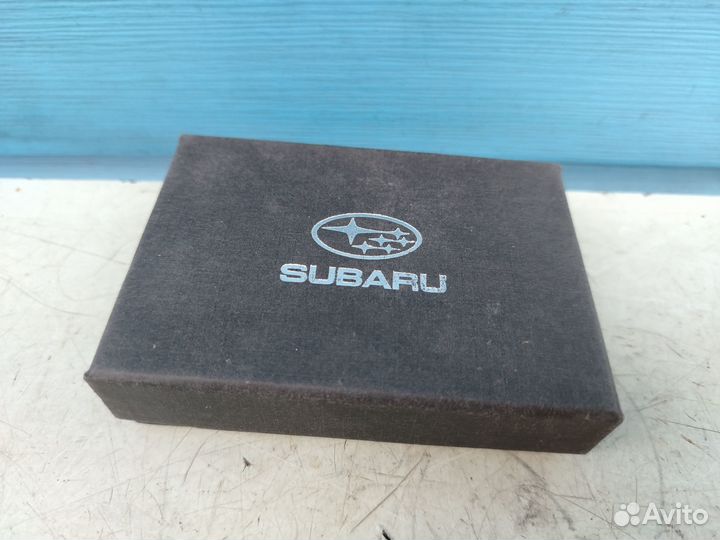 Брелок А/М С логотипом subaru В коробке