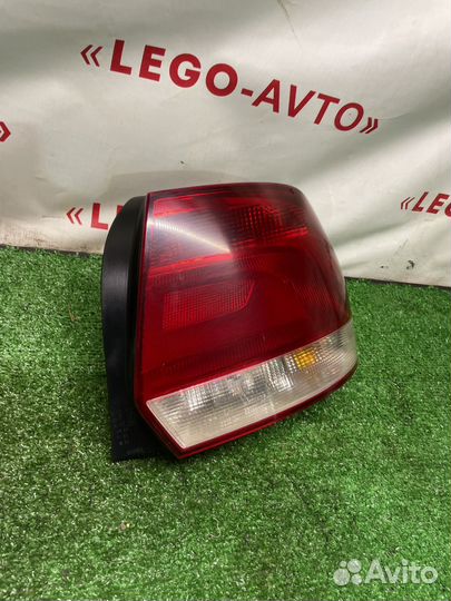Фонарь правый Volkswagen Polo 5