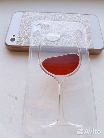 Чехлы на телефоны iPhone 4, 5