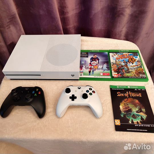 Xbox one S, 1TB, игры