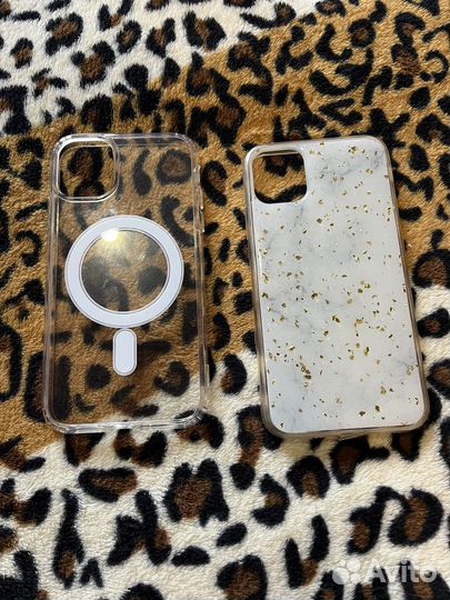 Чехол на iPhone 11