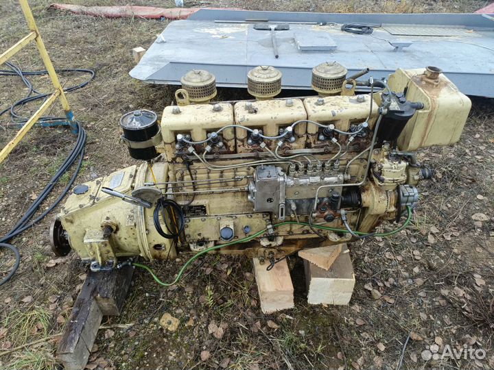 Продам двигатель с реверс редуктором 10д6 9,5/11