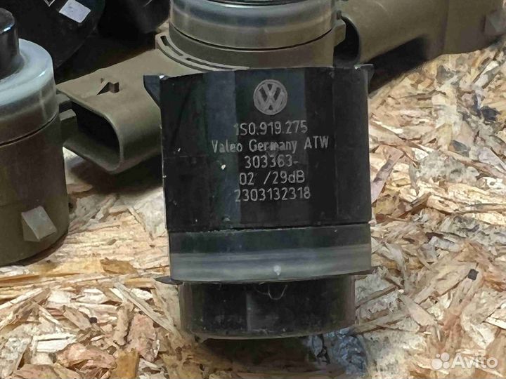 Датчик парктроника Audi Q7 (4L 2006-2015) 1S0 919