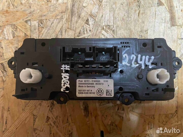 Блок управления печки/климат-контроля Volkswagen j